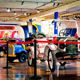 Museum with clown car