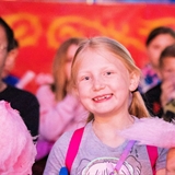 girl with cotton candy