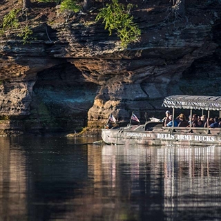 Scenic Tours in Wisconsin Dells