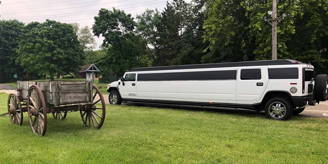 A Hummer limo in Wisconsin Dells.