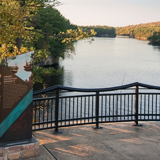 Relocate to Wisconsin Dells