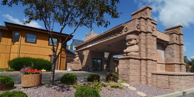 Entrance of Polynesian hotel.